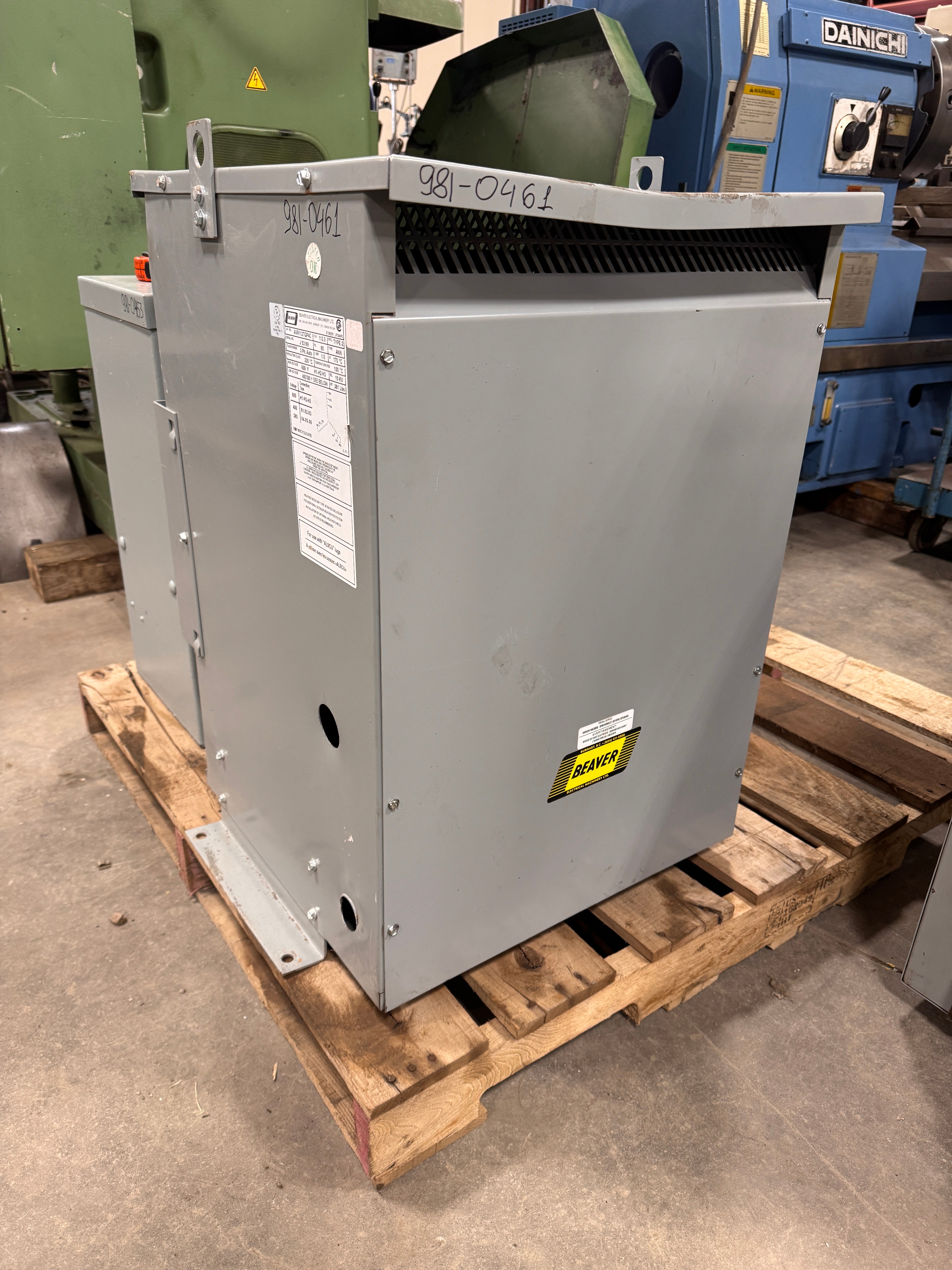 トランス　アキテック　400v-200v 500va 112.5 KVA - 600V to 400/380V 3 Phase Auto-transformer Canada