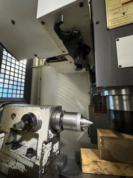 YCM FV560A CNC vertical milling machine with BT40 spindle and FANUC control – Stan Canada