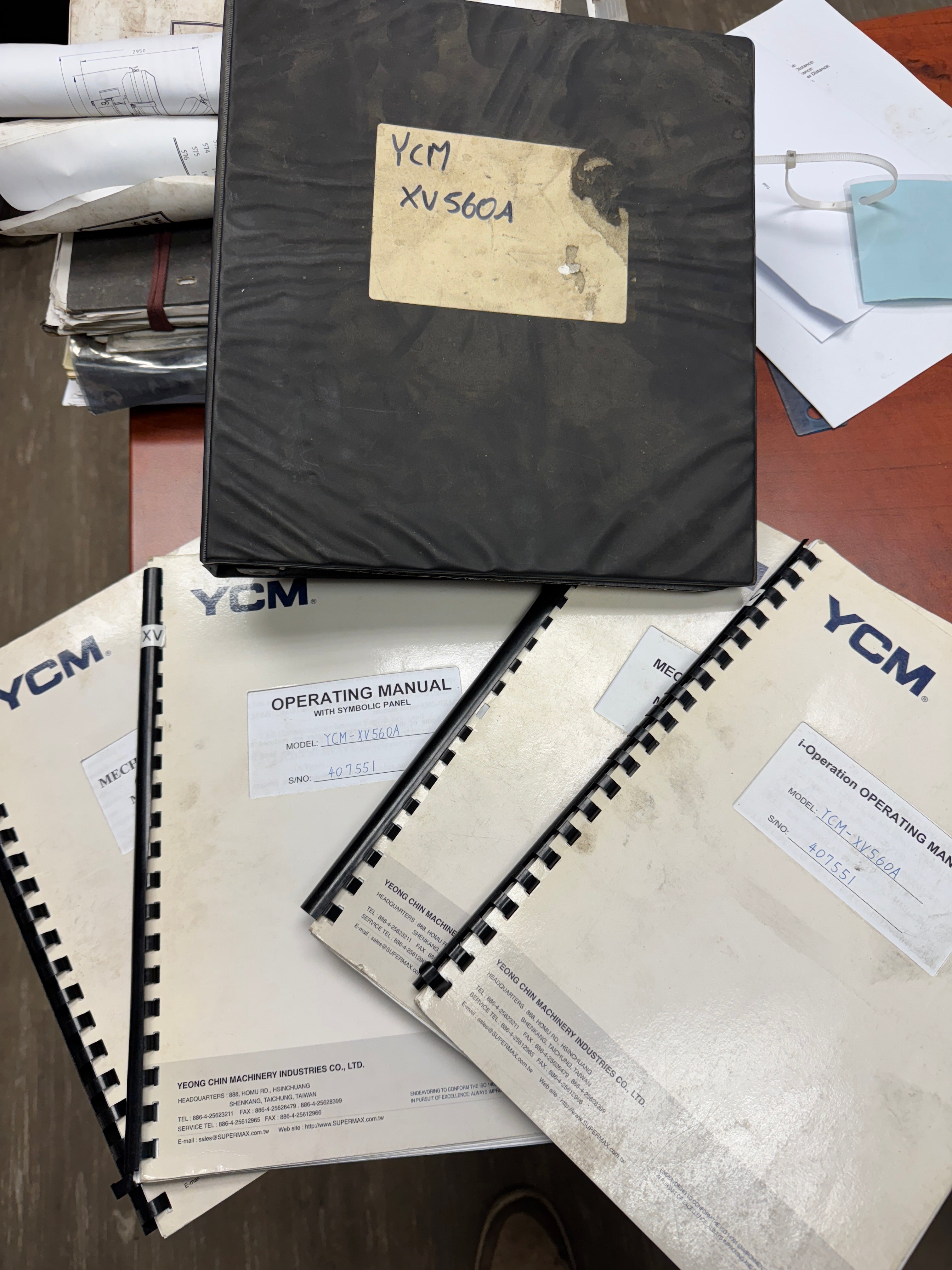 YCM FV560A CNC vertical milling machine with BT40 spindle and FANUC control – Stan Canada