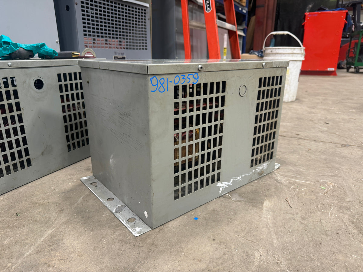 45 KVA - 600H to 480V/440 3 Phase Auto Transformer - Stan Canada