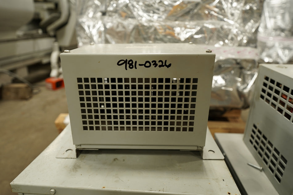 4 KVA - 240V to 208Y 3 Phase Auto transformer