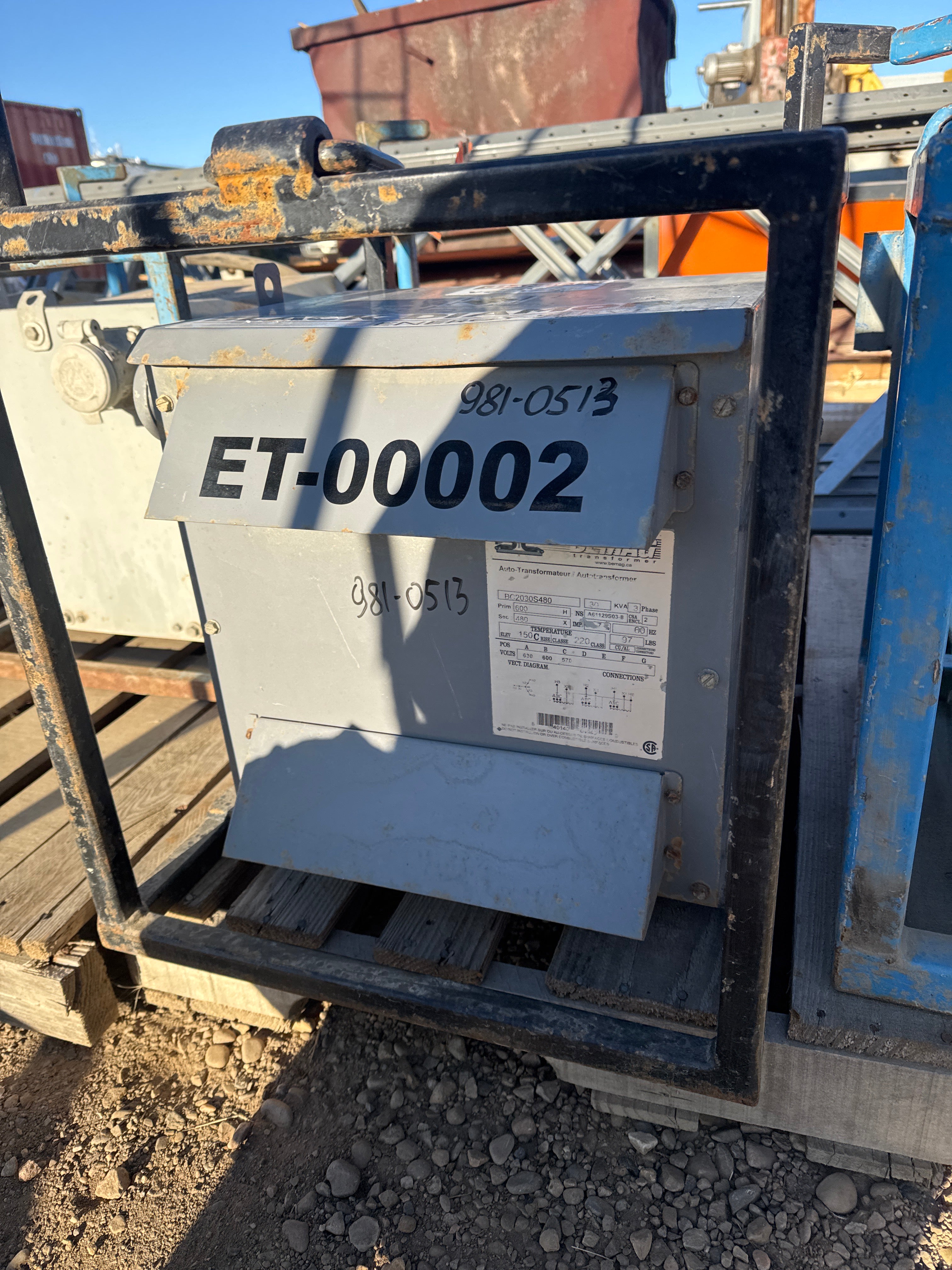 30KVA - 600V to 480V 3 Phase Auto transformer – Stan Canada