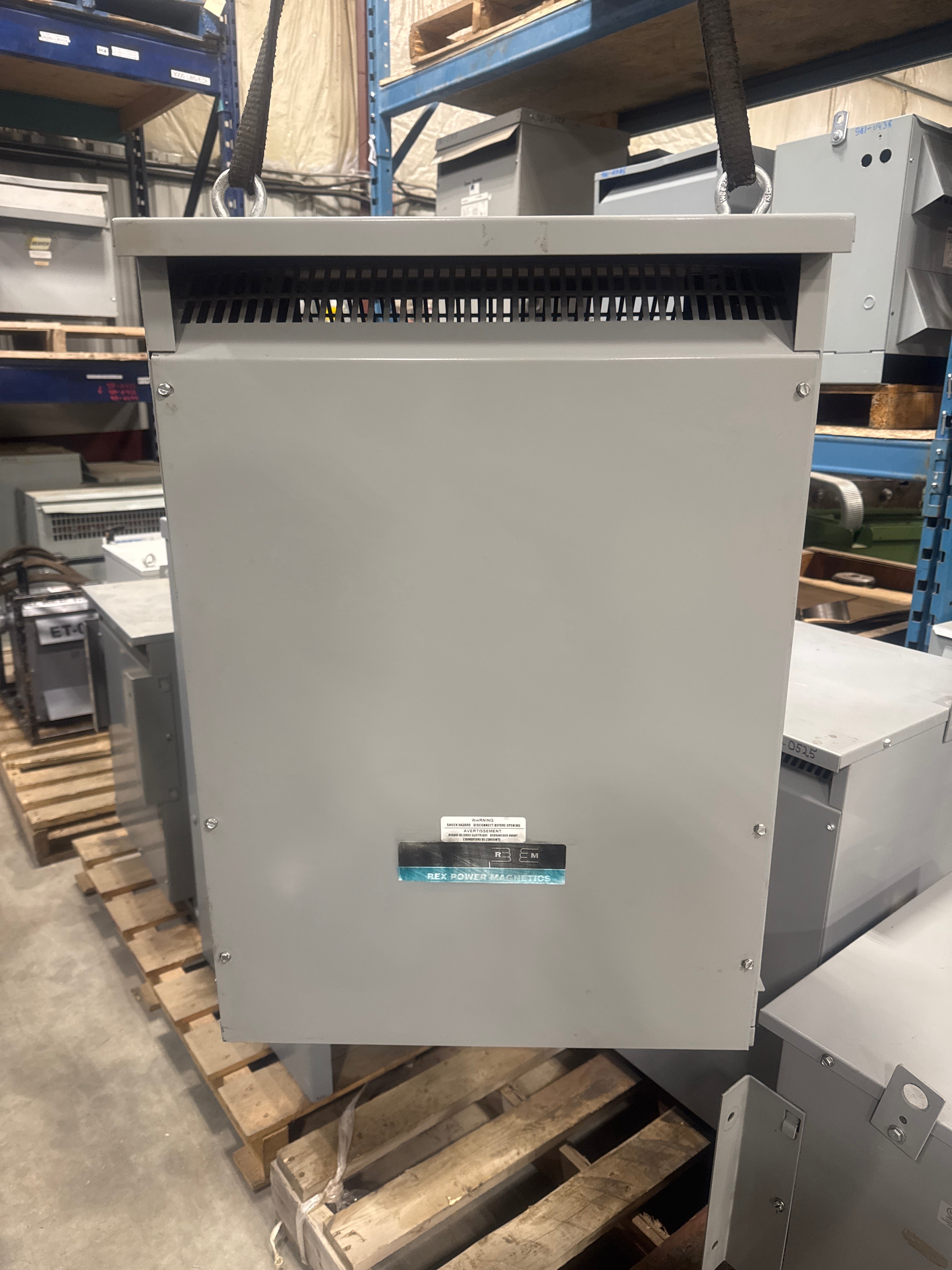 75 KVA - 600Y to 208Y 3 Phase  Auto-Transformer - Stan Canada