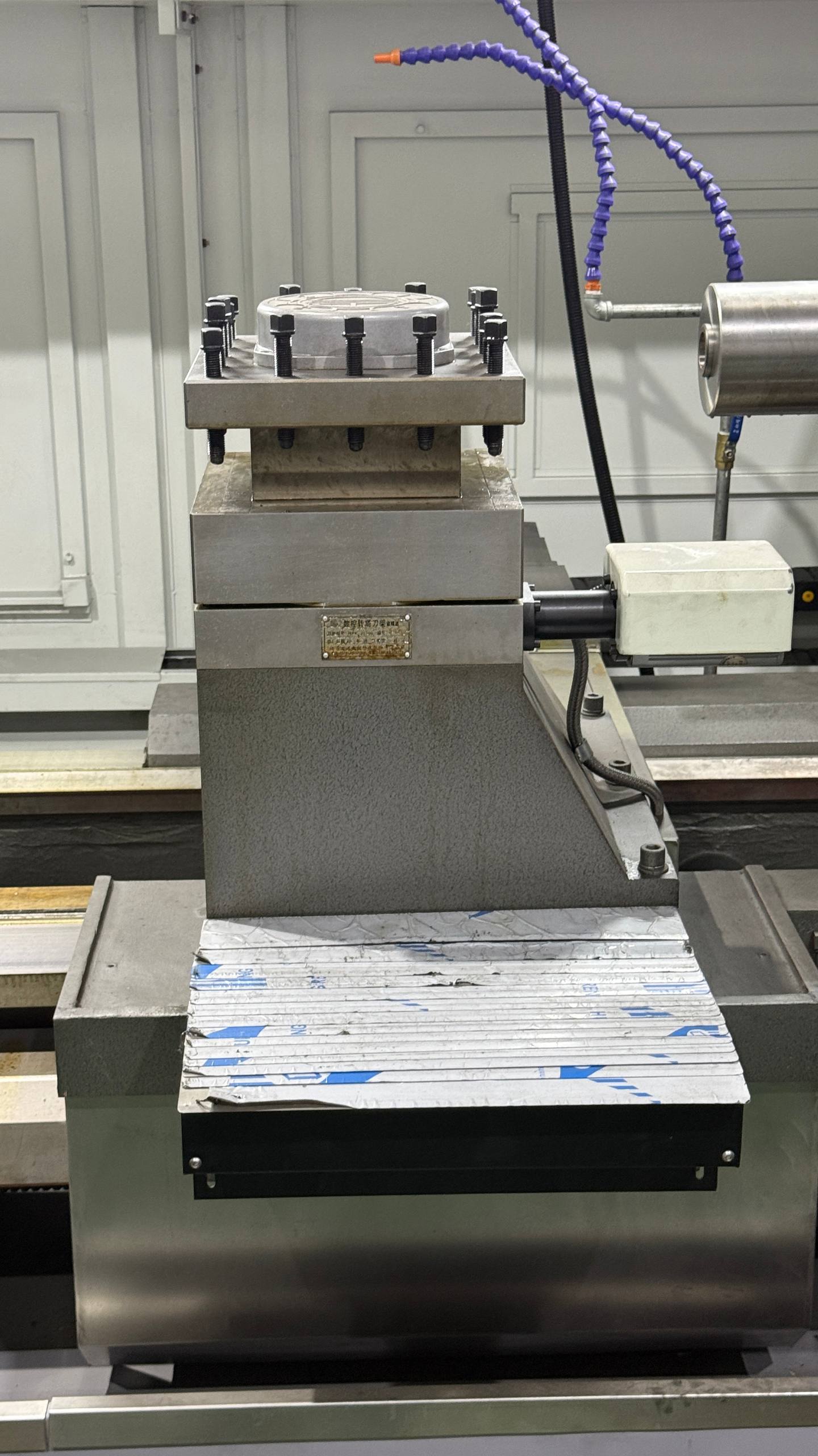 HTC125x3000 Heavy-Duty CNC Lathe - Stan Canada