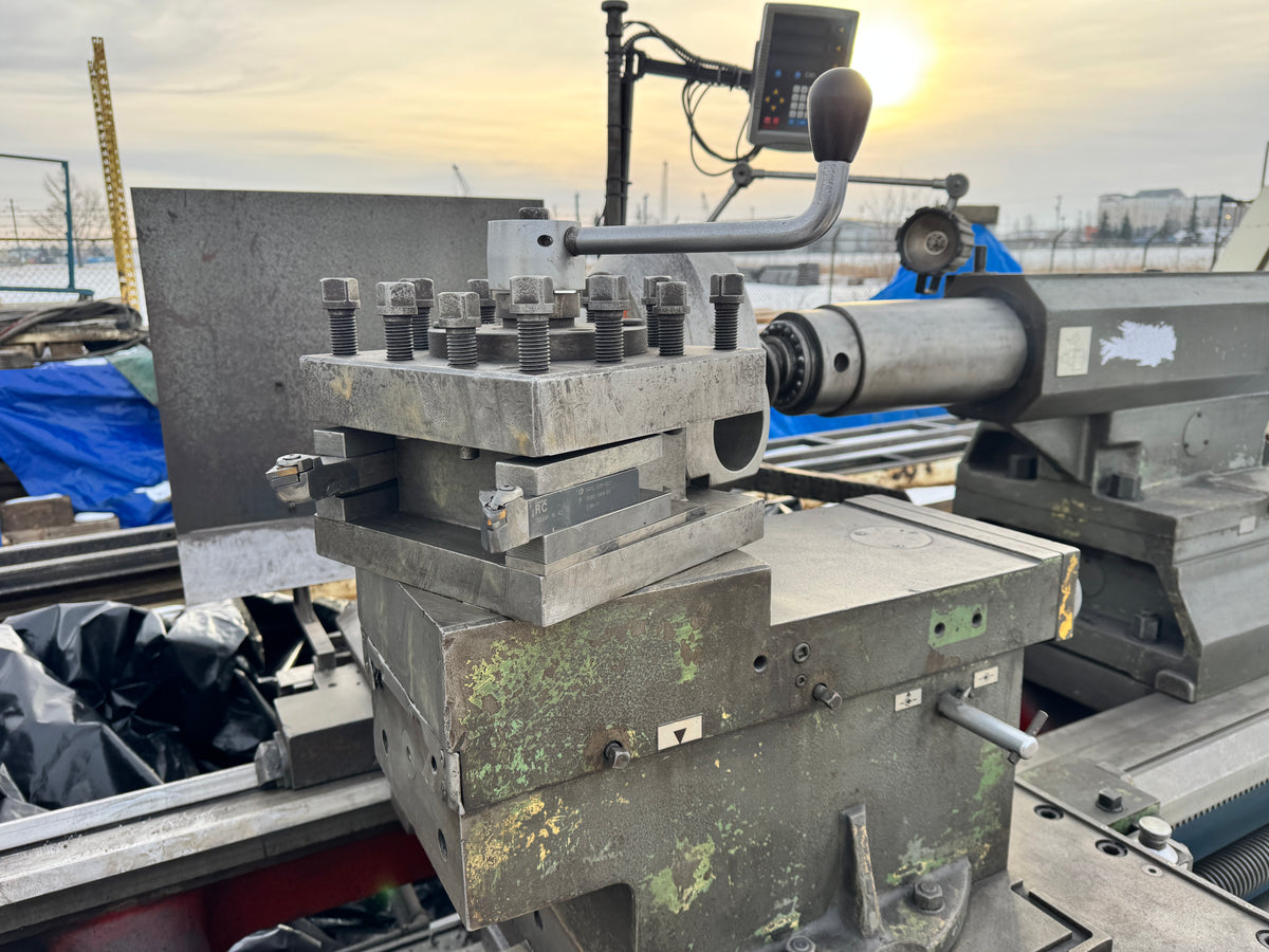 Ryazan RT117 47" × 120" Heavy Duty Engine Lathe - Stan Canada