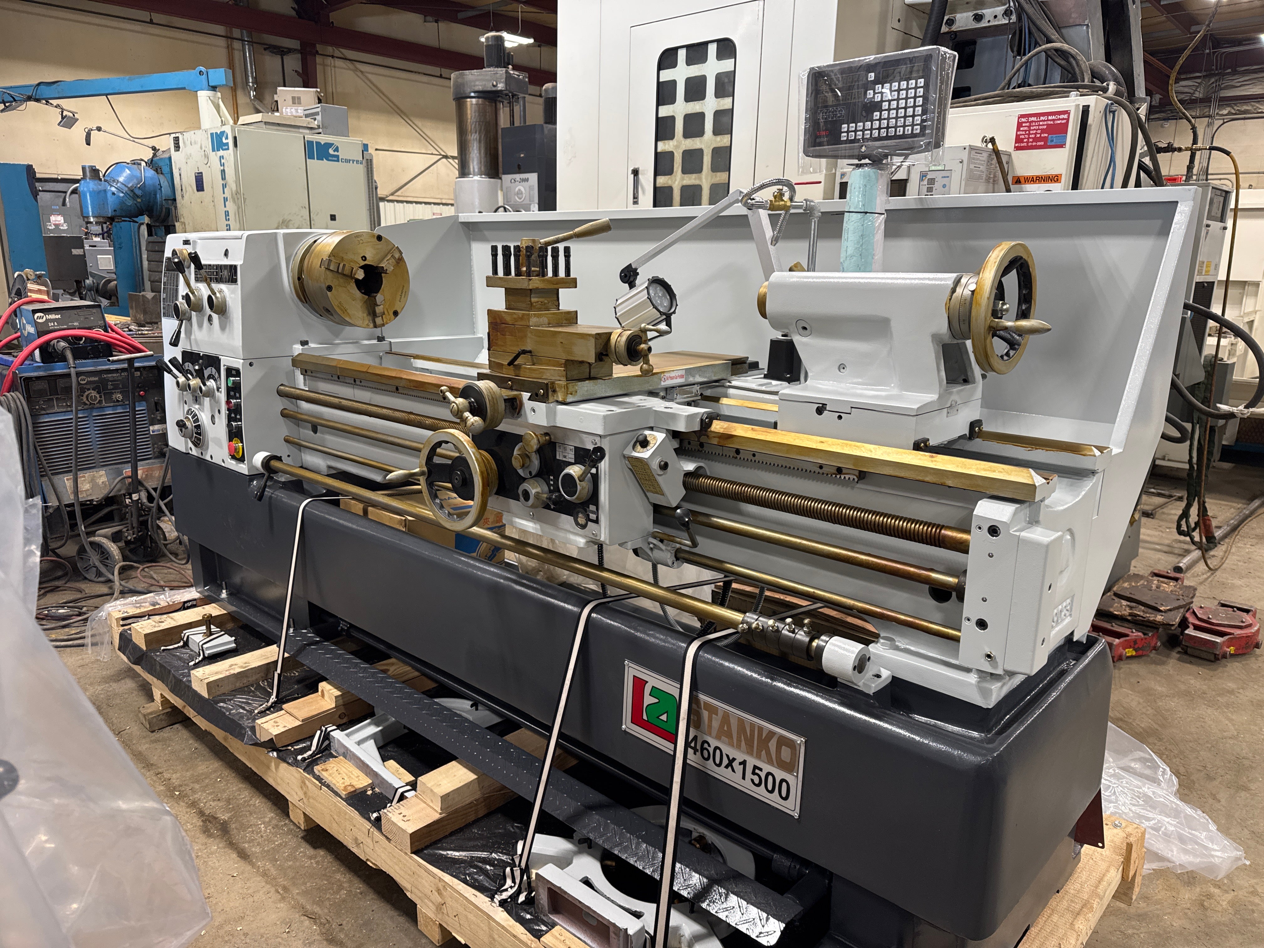 Stanko LA460 x 1500 Lathe - Stan Canada