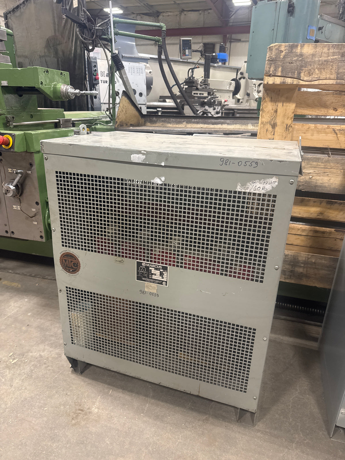 112.5 KVA 600Vto 480/277V Isolation Transformer - Stan Canada