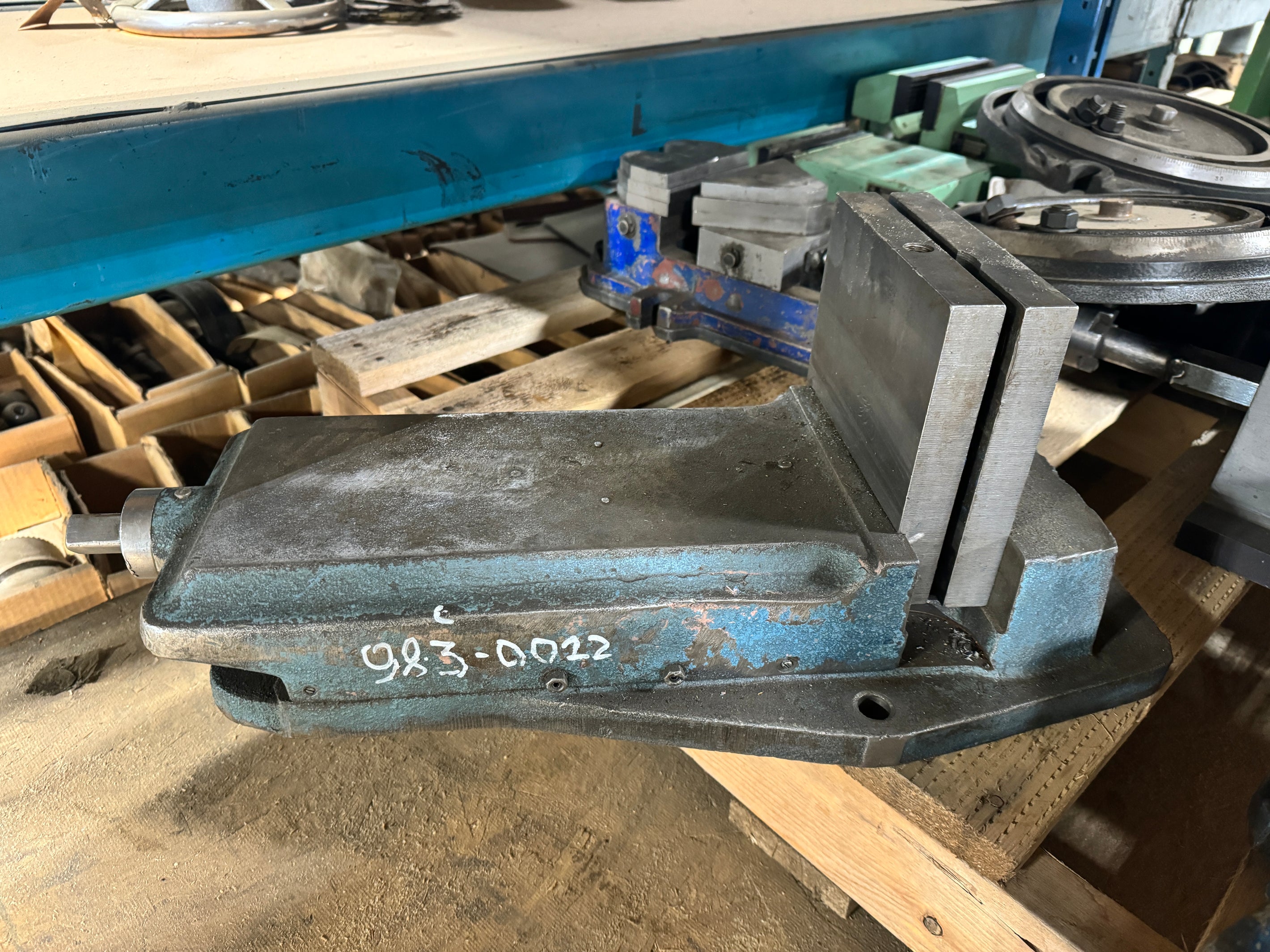 Milling Vise - 7" - Stan Canada