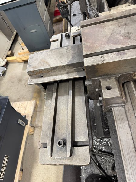 TRENS SN 710N Heavy Duty Engine Lathe 28" x 120" w/ DRO - Stan Canada