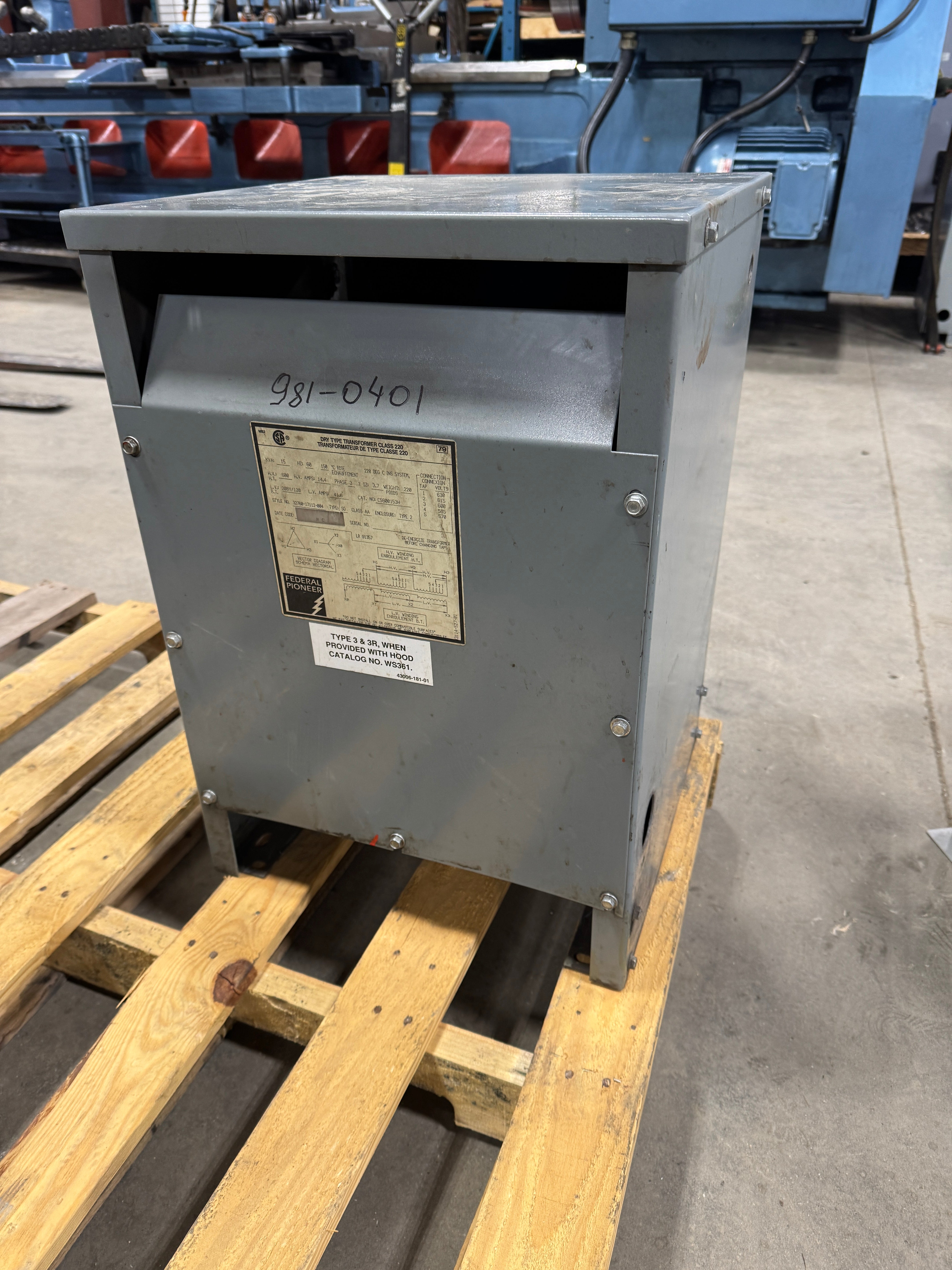 15 KVA 600 to 208/120V Isolation Multi-tap – Stan Canada