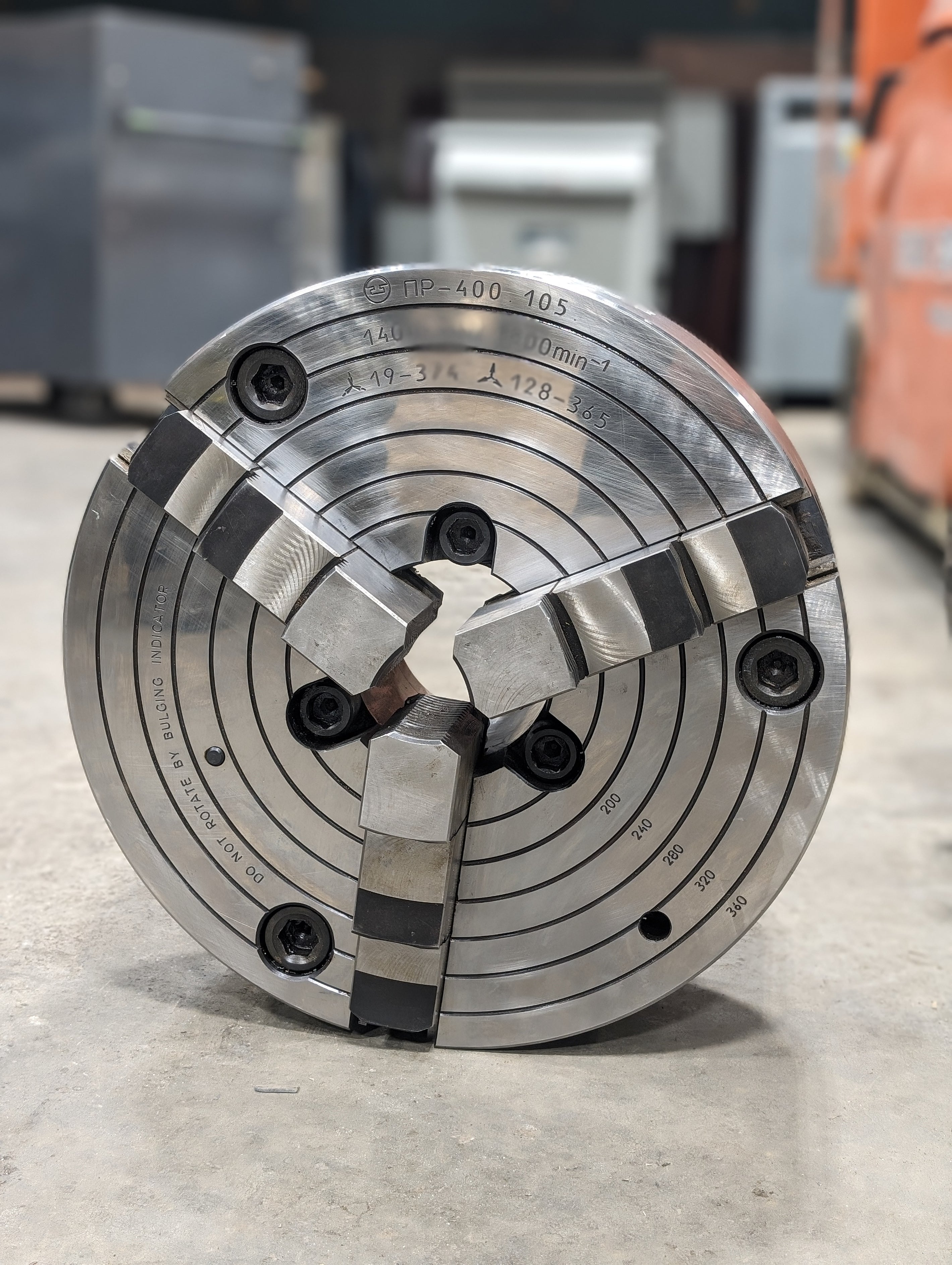 3 Jaw Chuck - 16" - Stan Canada